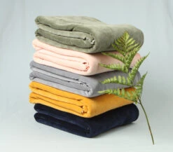 Elvelyckan Design, Oeko-Tex, Velour, Gold 6 Elvelyckan Design, Oeko-Tex, Velour, Gold -Tailor Supplies Sales 2024 4130 1