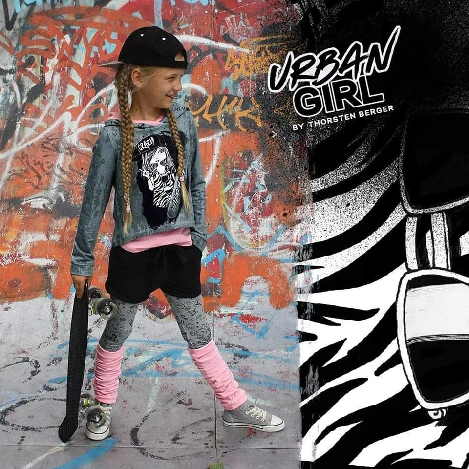 European Knit, French Terry, Oeko-Tex, Panel 74cm Skater Girl Grey 3 European Knit, French Terry, Oeko-Tex, Panel 74cm Skater Girl Grey - Image 3