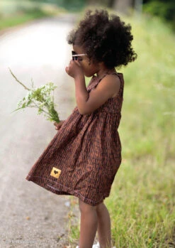 European Viscose Linen Blend, Strokes Rust/Black -Tailor Supplies Sales 2024 6624 2