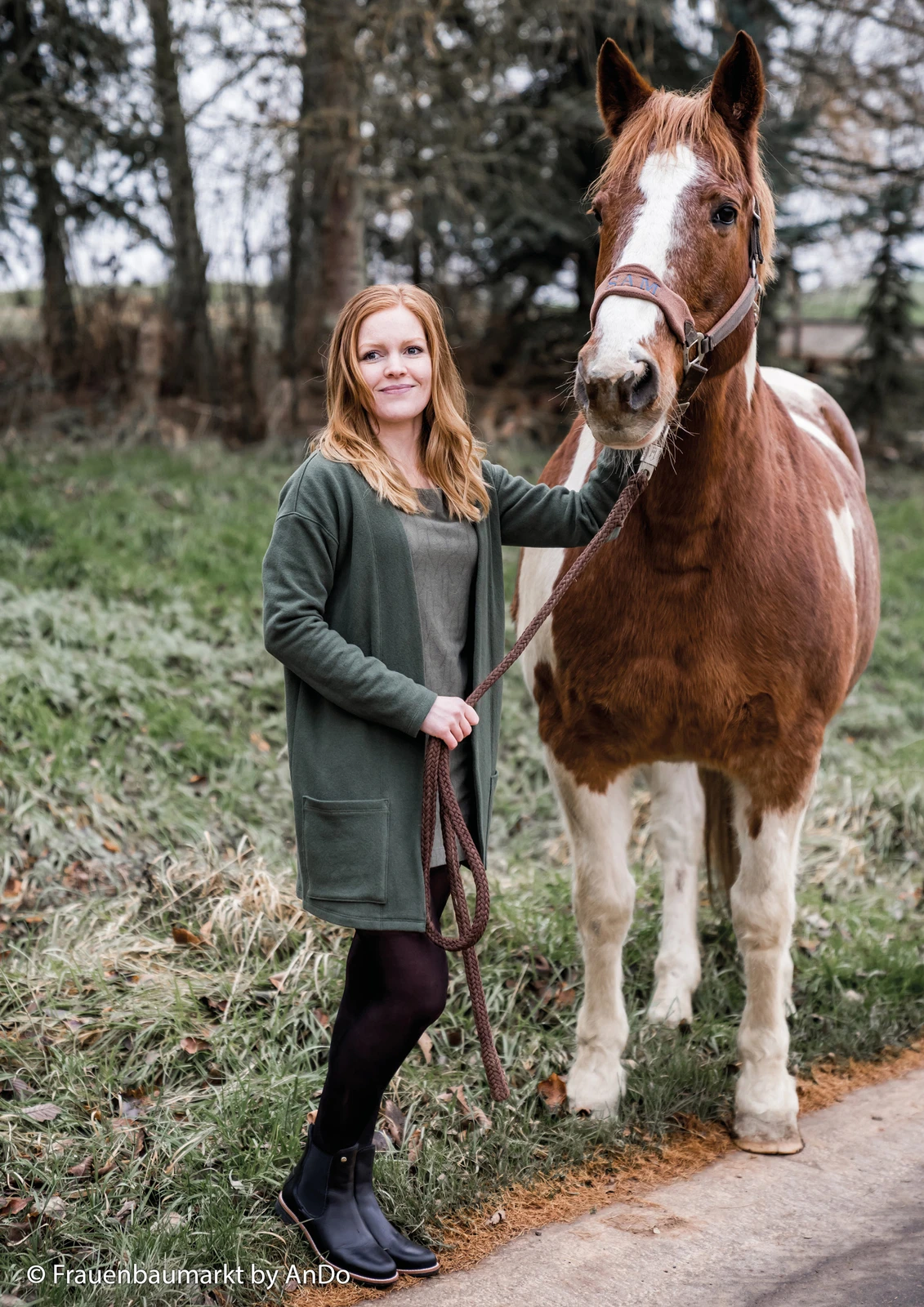 *REMNANT 92cm* European Knitted Brushed Cotton, Winter Weight, Black 5 *REMNANT 92cm* European Knitted Brushed Cotton, Winter Weight, Black - Image 5