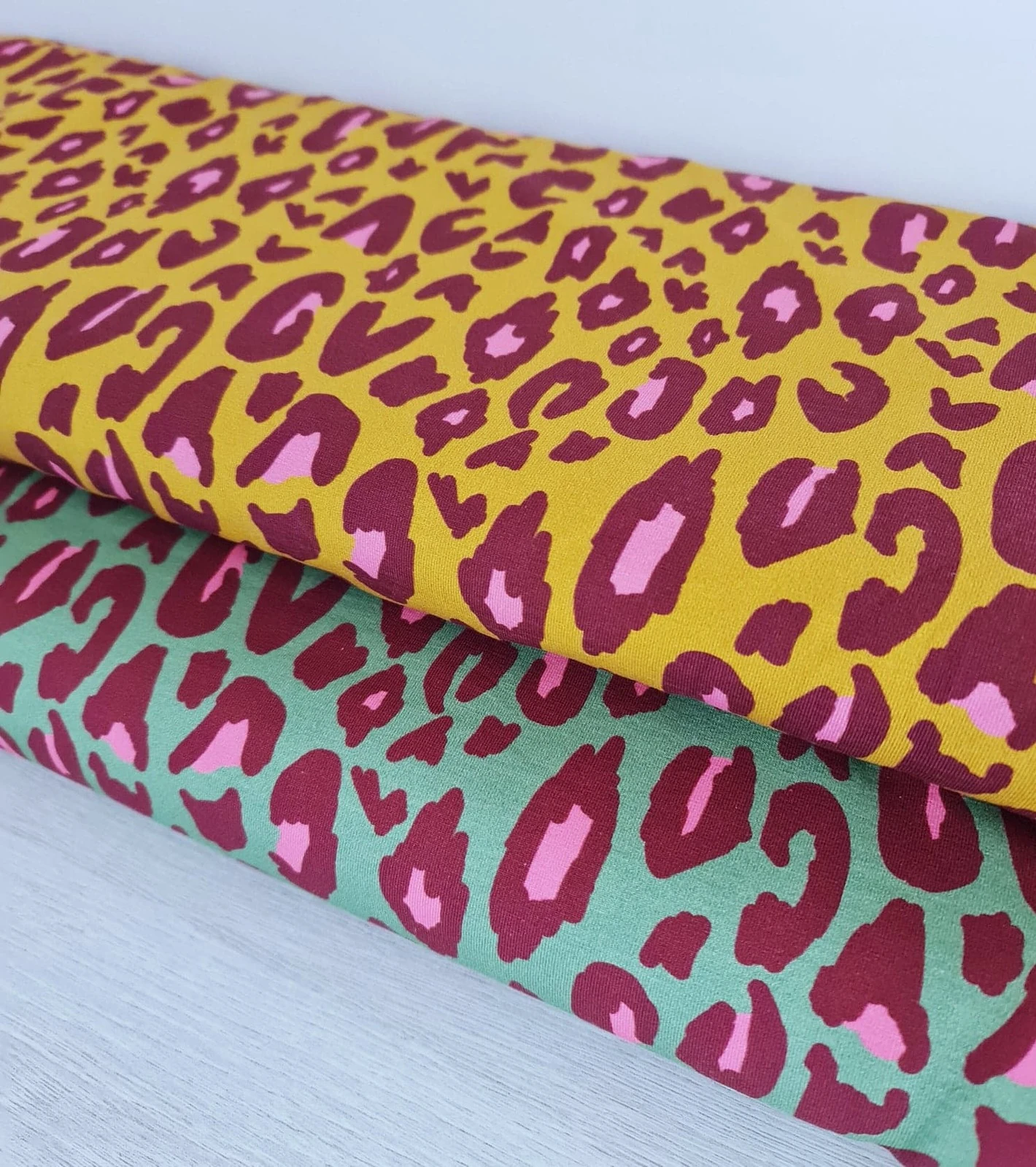 European Cotton Elastane Jersey, Oeko-Tex, Leo Light Green 2 European Cotton Elastane Jersey, Oeko-Tex, Leo Light Green - Image 2