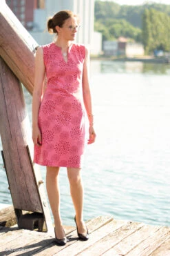 *REMNANT 2 PIECE* European Cotton Elastane Jersey, Oeko-Tex, Star Bursts & Grid Amber/Tangerine -Tailor Supplies Sales 2024 8023 6