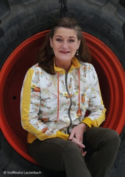 *REMNANT 103cm* European Cotton Elastane Jersey, Oeko Tex, Carrots White 11 *REMNANT 103cm* European Cotton Elastane Jersey, Oeko Tex, Carrots White -Tailor Supplies Sales 2024 8132 3