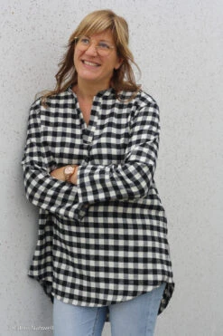 European Cotton Flannel, Black Gingham -Tailor Supplies Sales 2024 8432 4