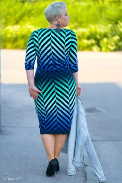 European Knit, Oeko-Tex French Terry Cosy, Large Zig+Zag Mint Blue Ombre 16 European Knit, Oeko-Tex French Terry Cosy, Large Zig+Zag Mint Blue Ombre -Tailor Supplies Sales 2024 8514 7