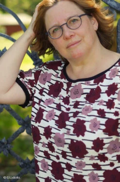 European Cotton Elastane Jersey, Oeko-Tex, Field Of Flowers Burgundy Rose -Tailor Supplies Sales 2024 8804 6