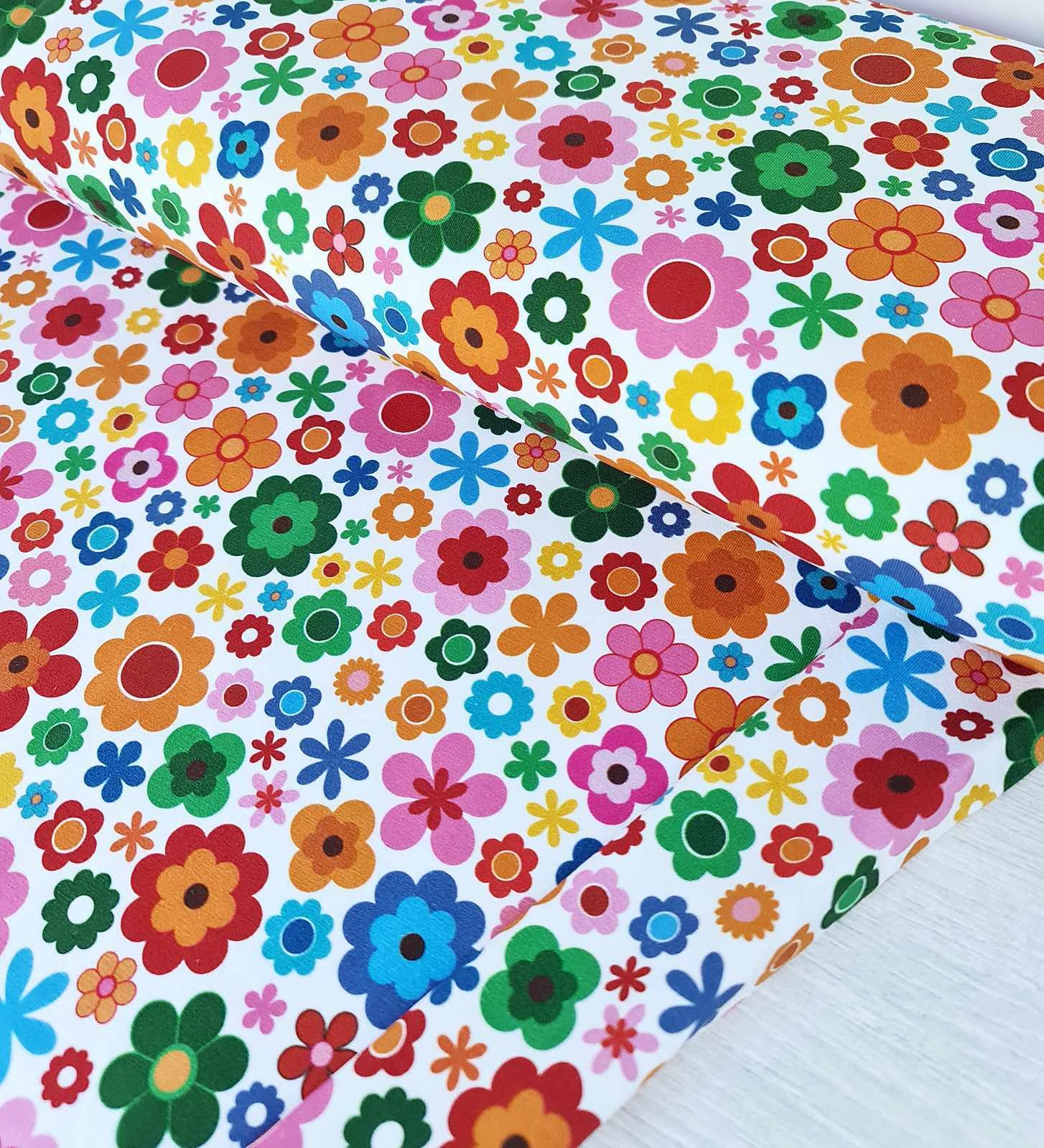 European Cotton Elastane Jersey, GOTS Organic, Retro Flowers 2 European Cotton Elastane Jersey, GOTS Organic, Retro Flowers - Image 2